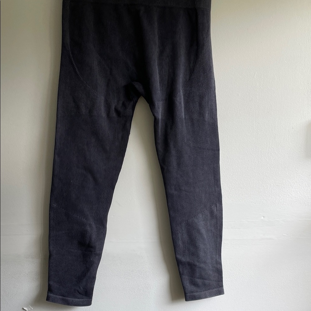 JoyLab Charcoal Ribbed Leggings Size Large - Picture 10 of 10